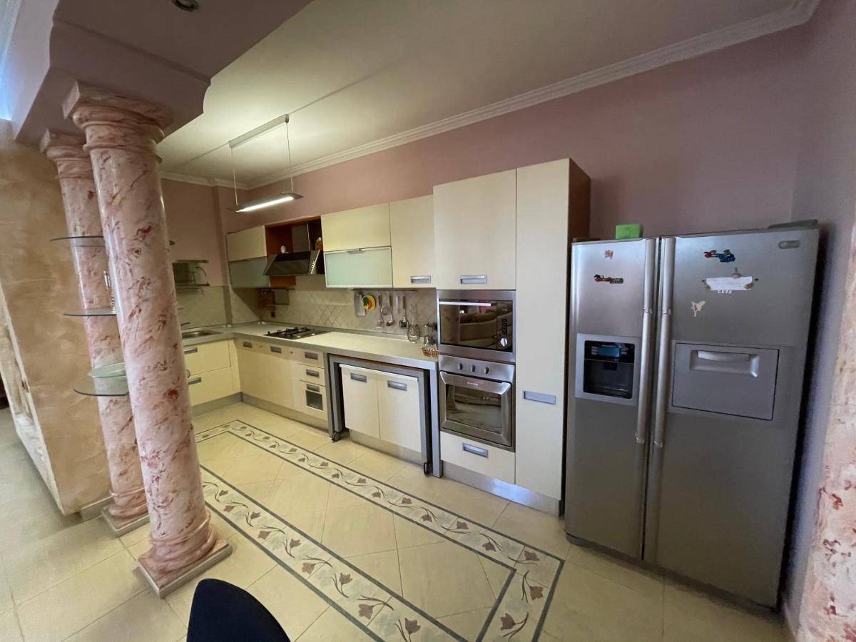 Mak Apartments Тирана Екстериор снимка